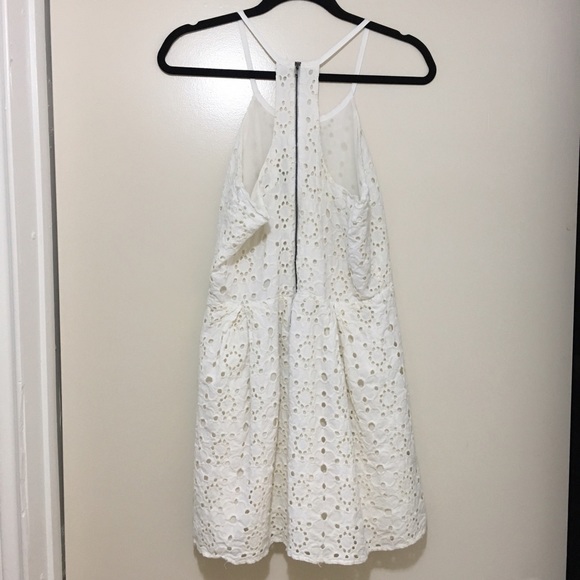 NWOT Madison Marcus White Eyelet Broderie Dress - Picture 5 of 7